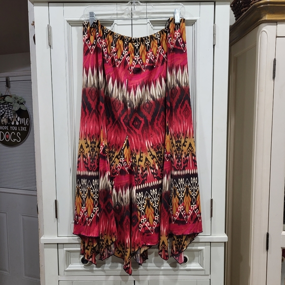 Fashion Bug Long skirt - Picture 2 of 3